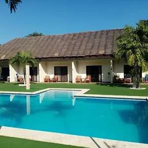 https://higala-resort.hotelspanglao.com